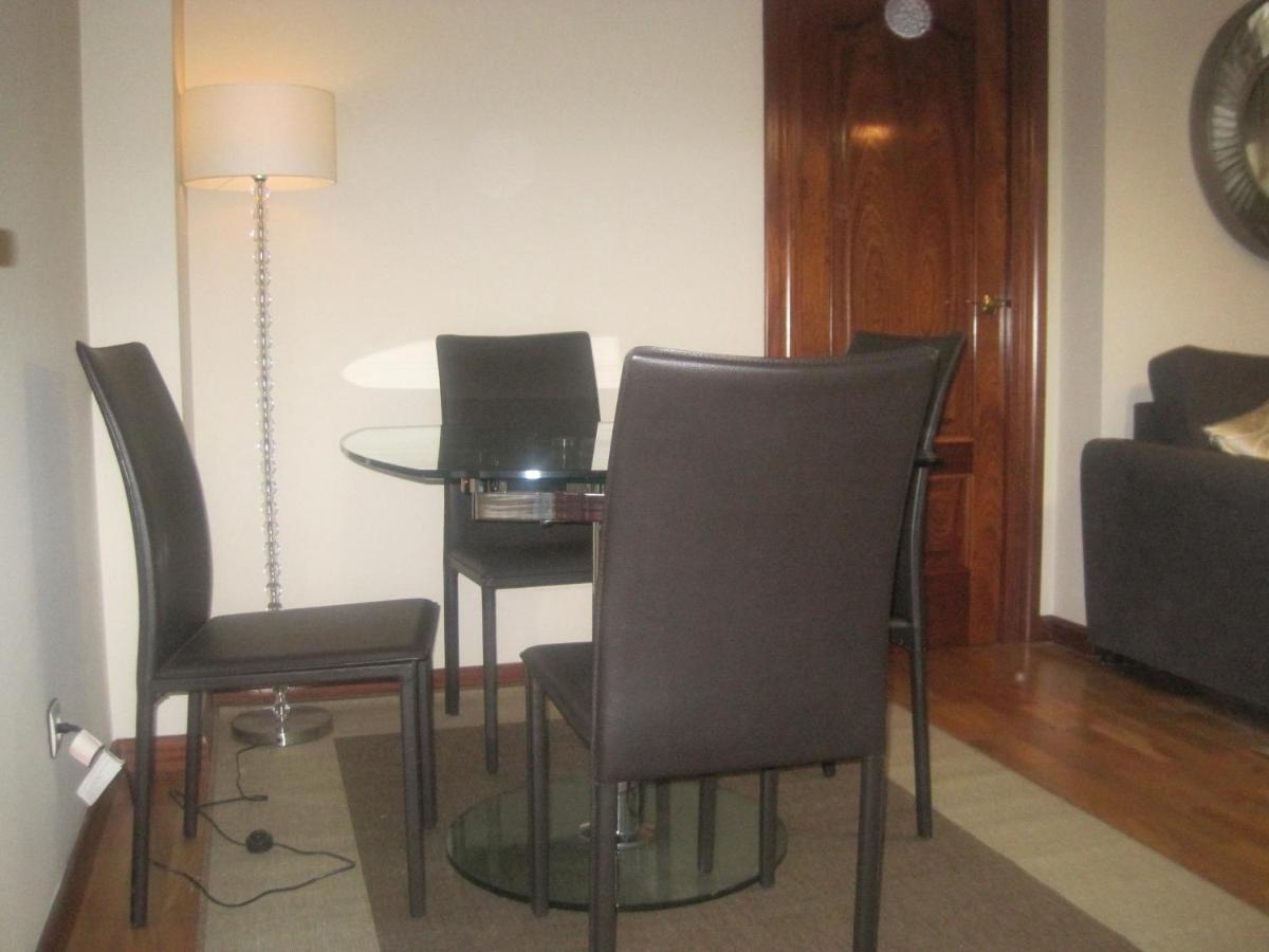 Apartamento PUERTO DEPORTIVO CENTRO wifi Gijón Exterior foto