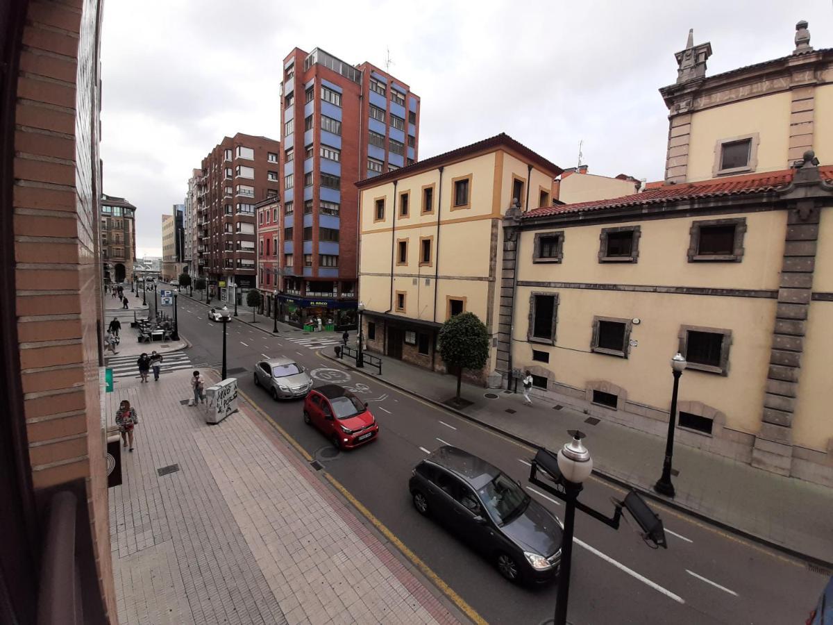 Apartamento PUERTO DEPORTIVO CENTRO wifi Gijón Exterior foto